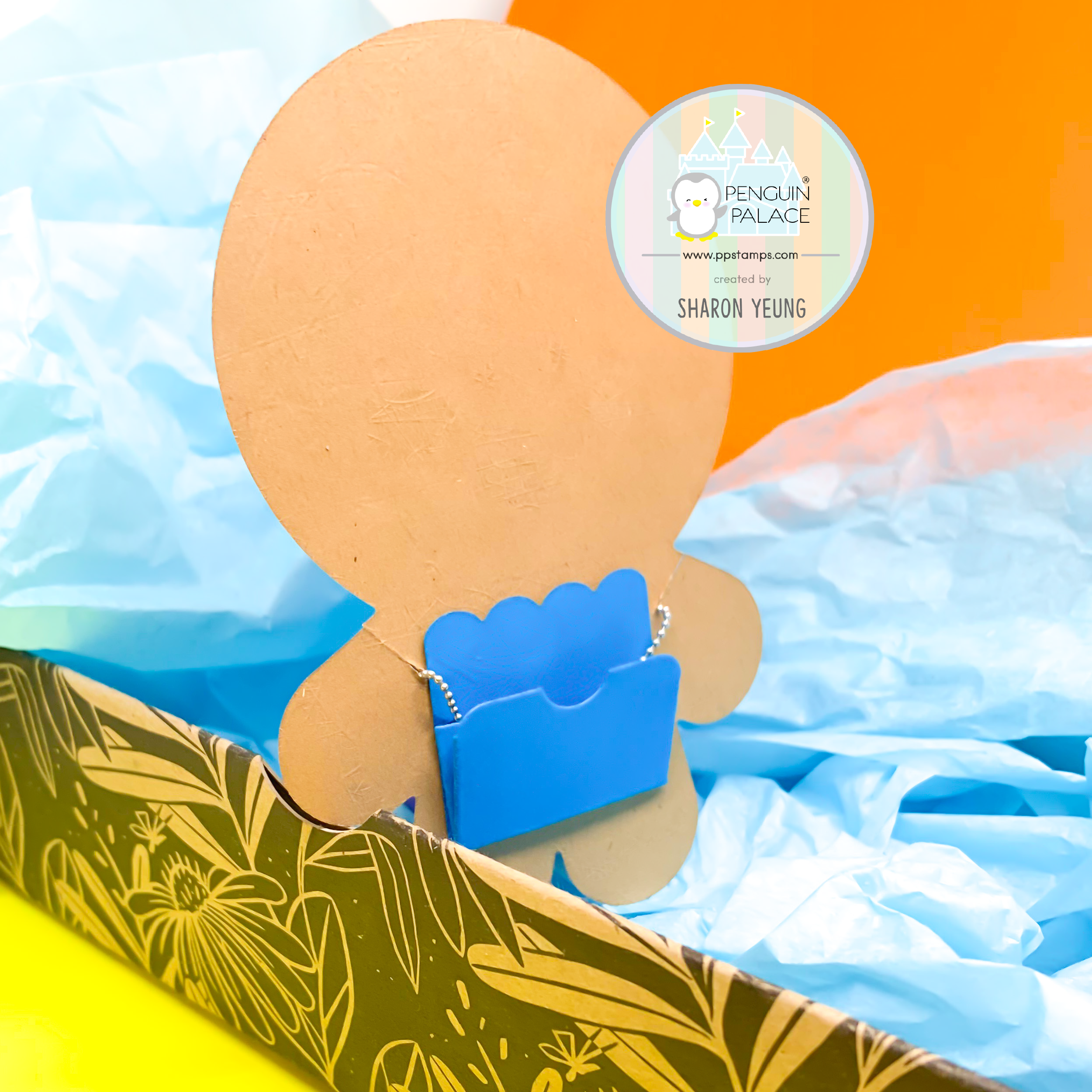 The Gingerbread Man Gift Display - Stand-Alone Die